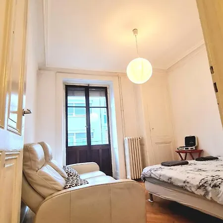 Appartement Jet D'eau Haussmannien